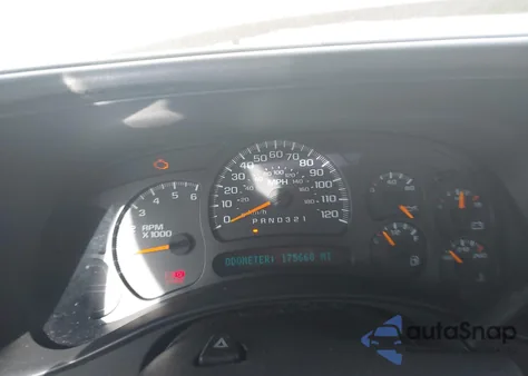 2007 Chevrolet Silverado 1500 Classic Ls z USA, uszkodzony, nr VIN 2GCEC13V571103942